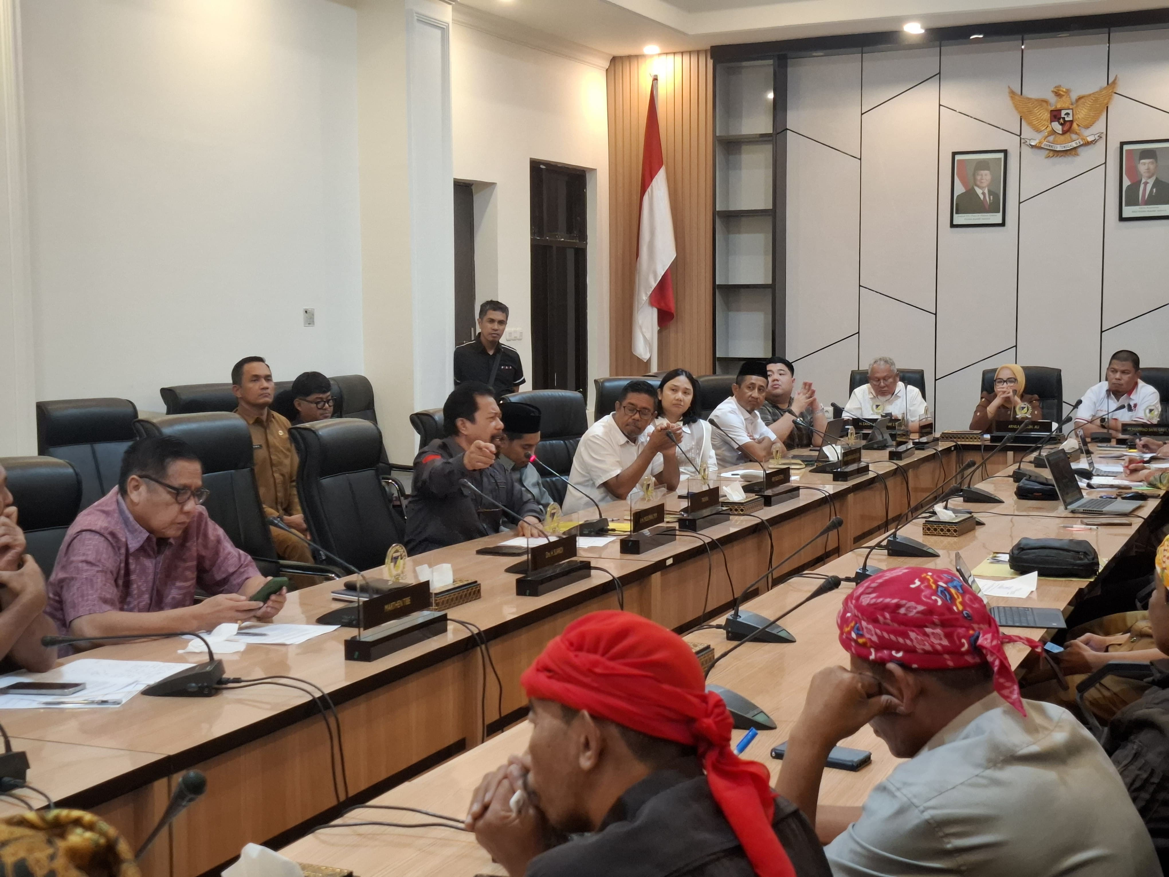 DPRD Sulteng Kecewa Pertemuan CPM dan Tokoh Adat Poboya Digelar Tanpa Pemberitahuan