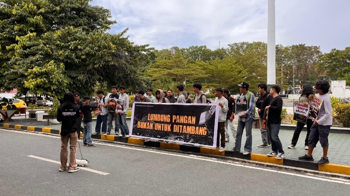 Mahasiswa Desak DPRD Sulteng Evaluasi Perizinan Tambang