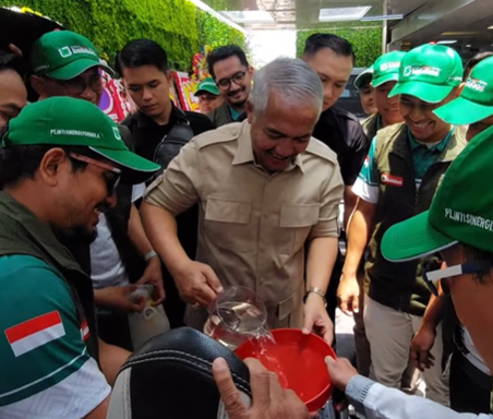 Inovasi Anak Bangsa: Bobibos Hadirkan Bahan Bakar Organik Lebih Murah dari RON 98