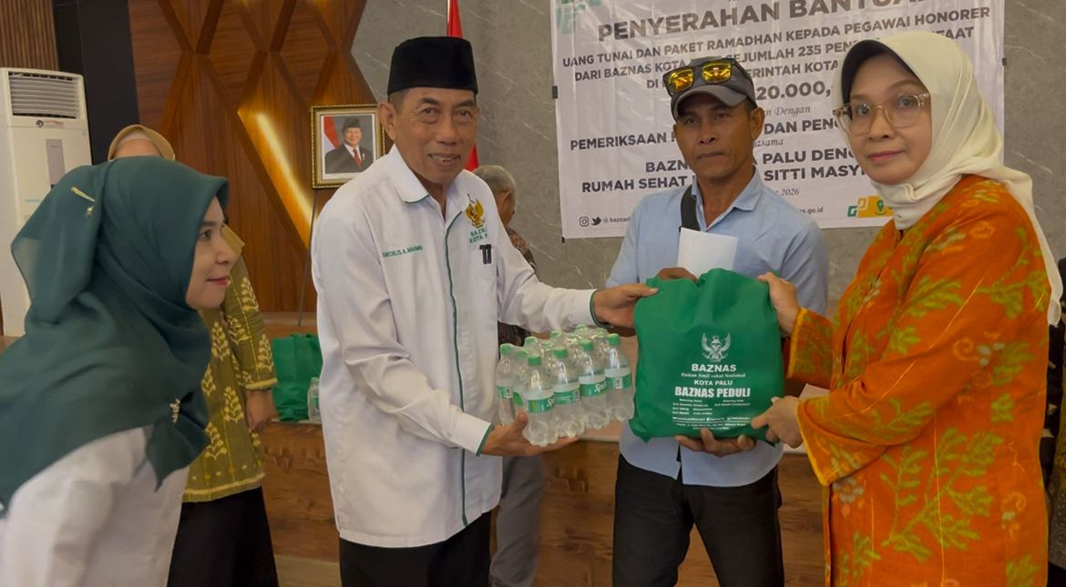 Baznas Palu Salurkan Bantuan Ramadan untuk Honorer, 230 Orang Terima Uang Tunai dan Sembako